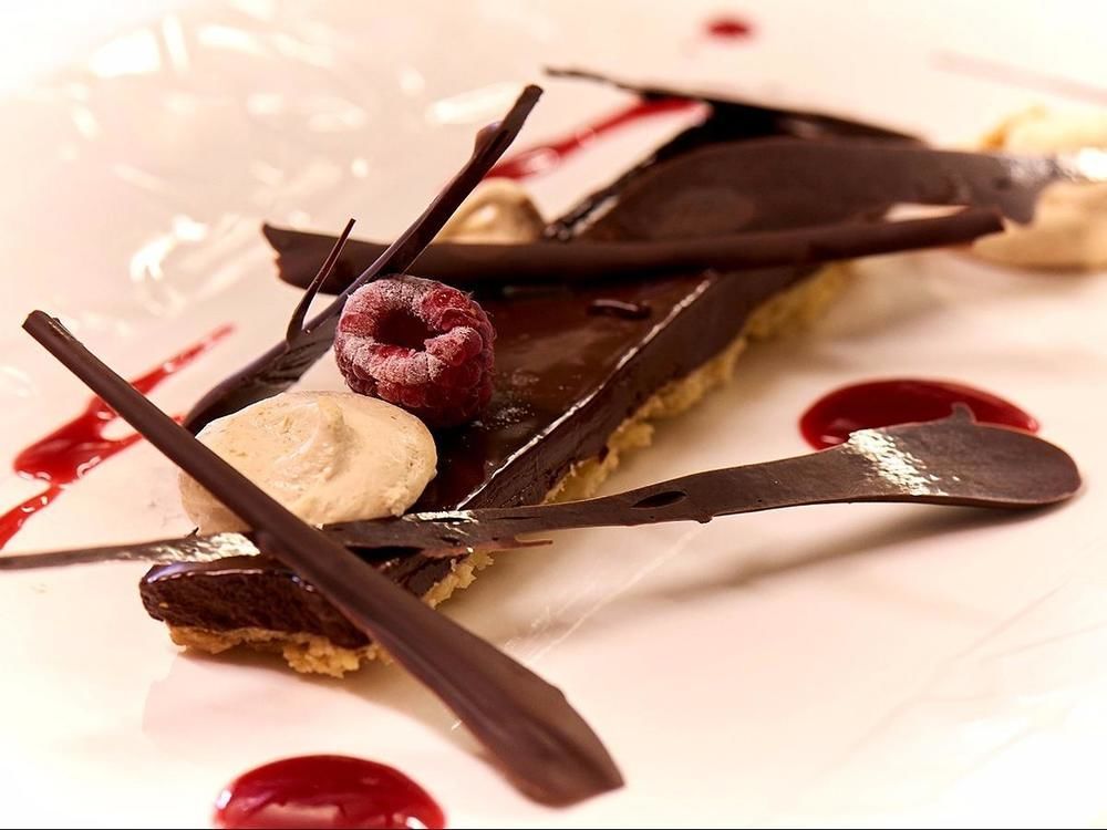 Ernée Logis Hotel Le Grand Cerf מראה חיצוני תמונה